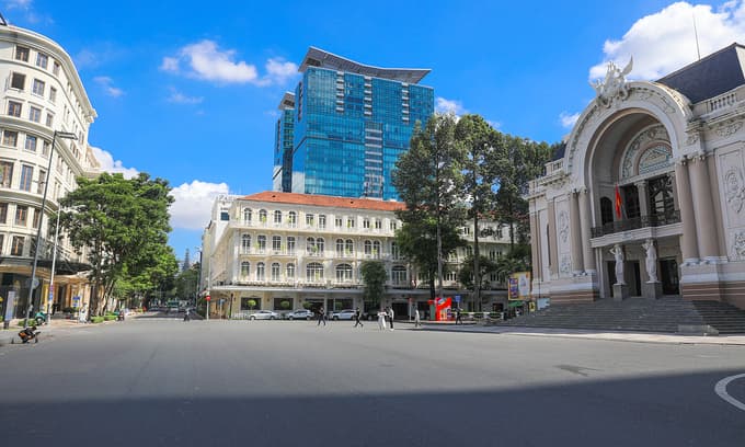 HCMC imposes two-week social distancing