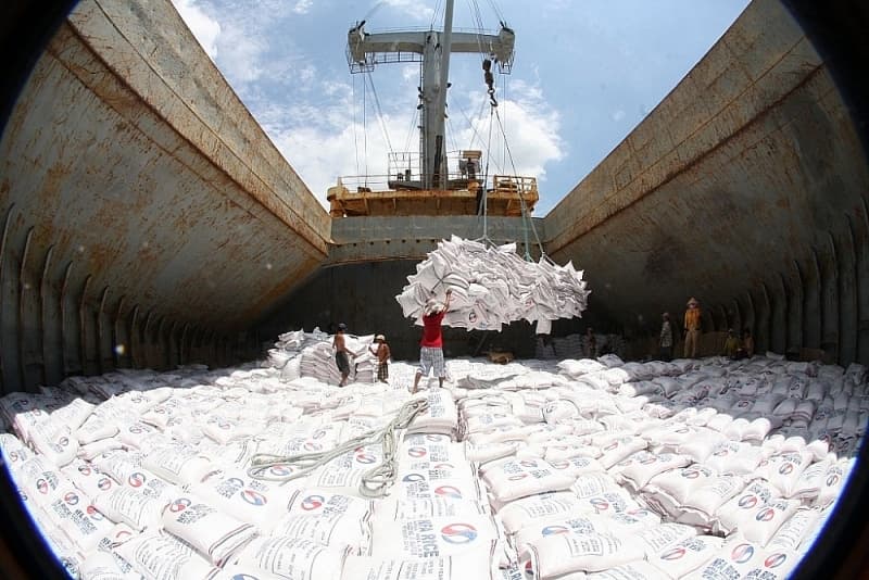 Who benefits, who suffers in the wave of global food price increases