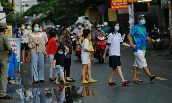 Saigon authorities find church Covid outbreak continues to spread