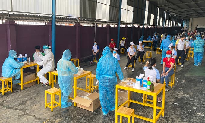 HCMC tests 320,000 factory workers for Covid