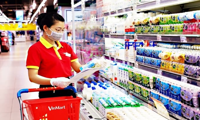 Industry ministry seeks Covid vaccination priority for retail workers