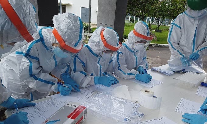 Vietnam's Covid infection tally crosses 10,000