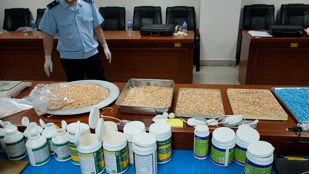 Hanoi Customs presided over the successful dismantling of 3 major drug cases