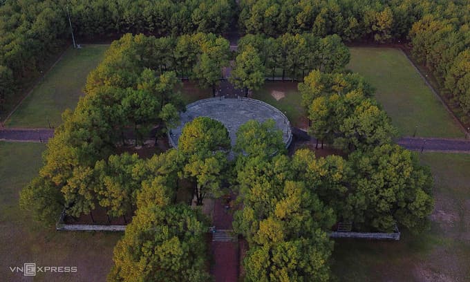 Hue renovates Nguyen Dynasty altar