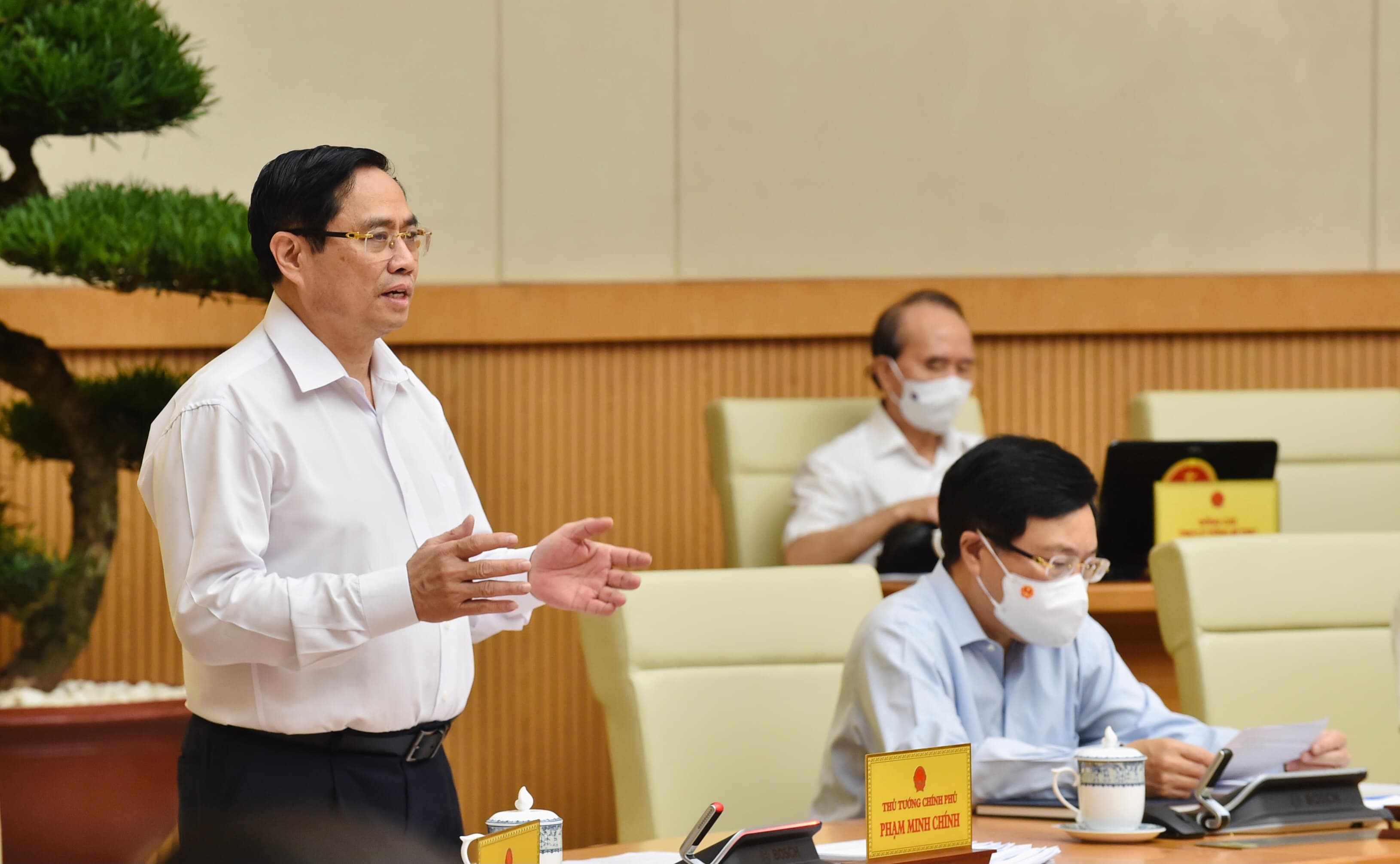 Cabinet convenes meeting to review COVID-19 fight, socio-economic performance in H1