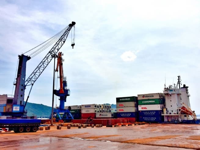 Tan Cang Shipping – Container Transportation Solutions for Connecting Cargoes in the Area, Transit Cargoes from Laos, North-East Thailand through Vung Ang Port - Ha Tinh Province