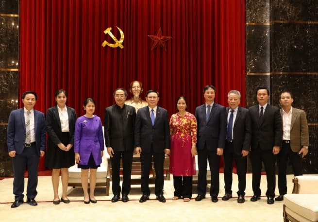 Vietnam, Thailand Foster Sustainable Partnership Toward Prosperous Future