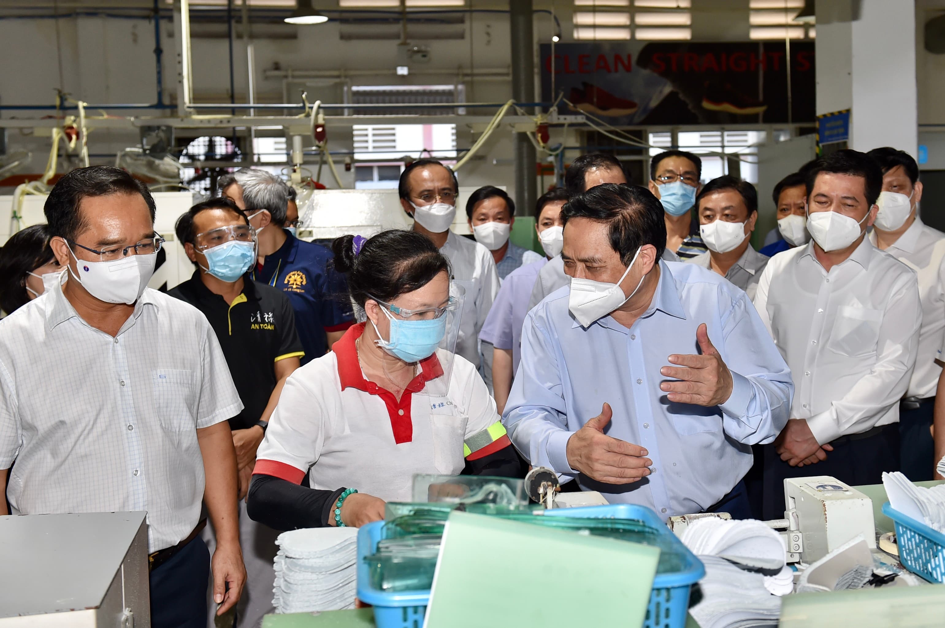 COVID-19 fight is top priority in Long An, PM says