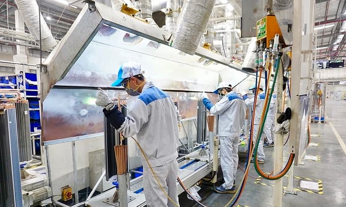 Covid cloud to cast H2 shadow over labor market