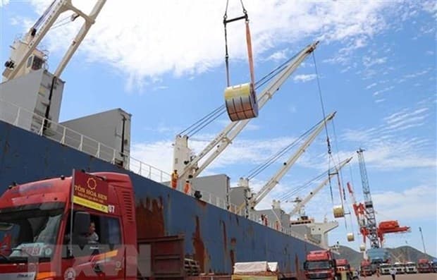 Experts show optimism about balance of trade