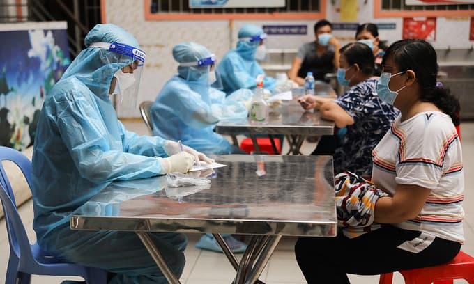 HCMC nearly out of allocated Covid-19 vaccine doses