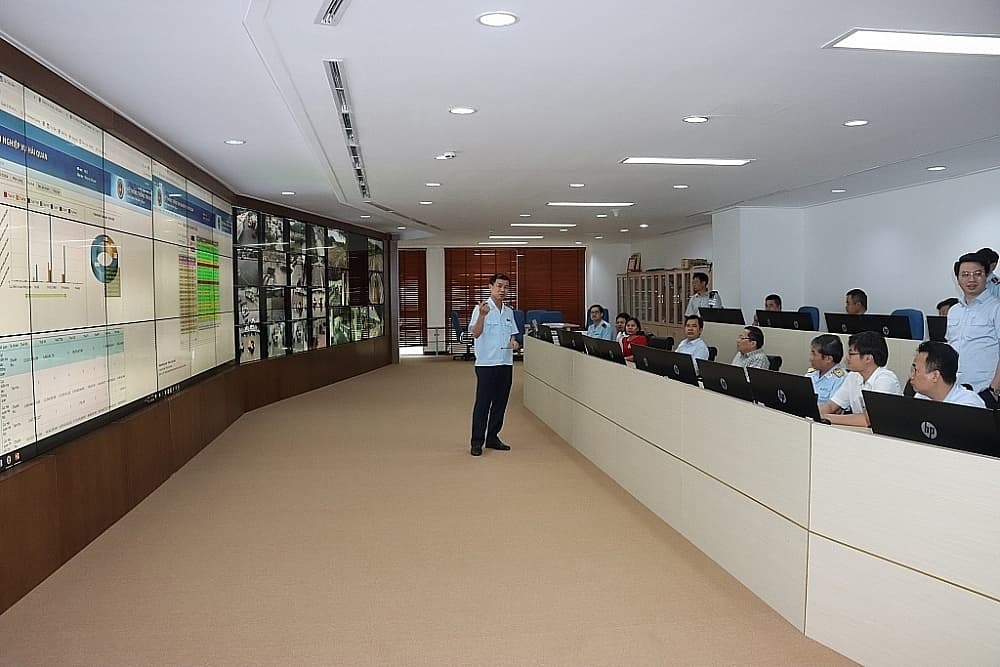 Collecting VND44 billion of fines and tax arrears through online supervision