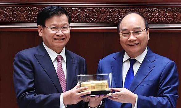 Vietnam hands Laos new parliament house