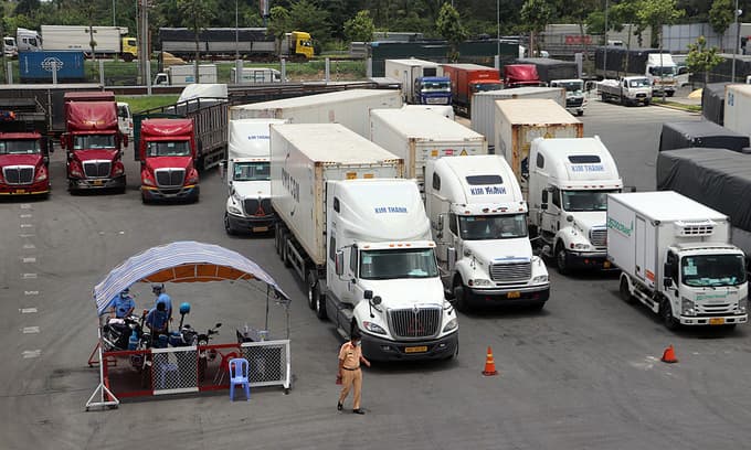 All goods 'essential': transport minister on Covid-19 restrictions