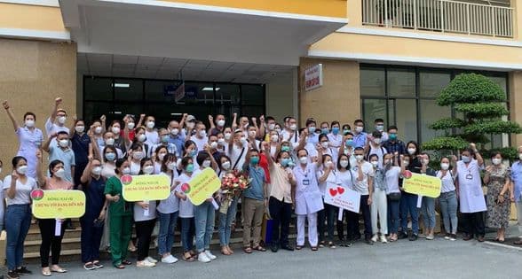 More medical workers sent to southern localities to help fight COVID-19
