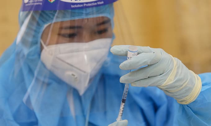 Insufficient time for antibody production fuels Covid breakthroughs