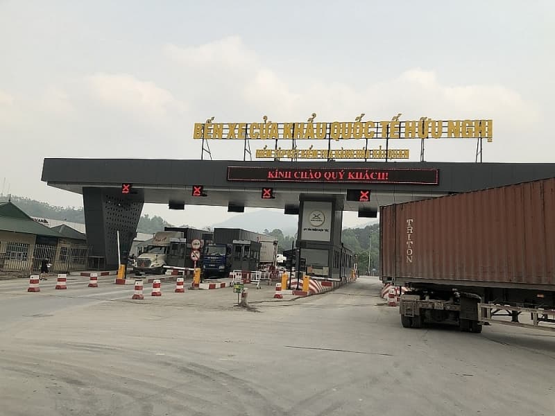 Lang Son sets up “green zone” at Huu Nghi international border gate