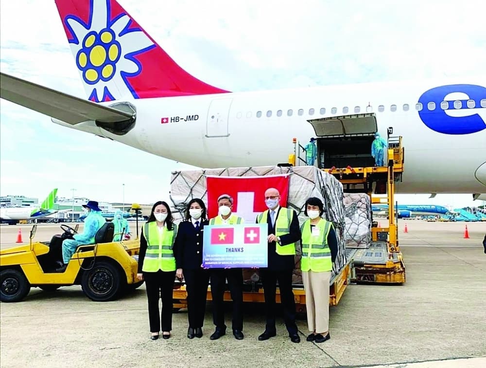 Customs provides solutions to prevent supply chain disruption