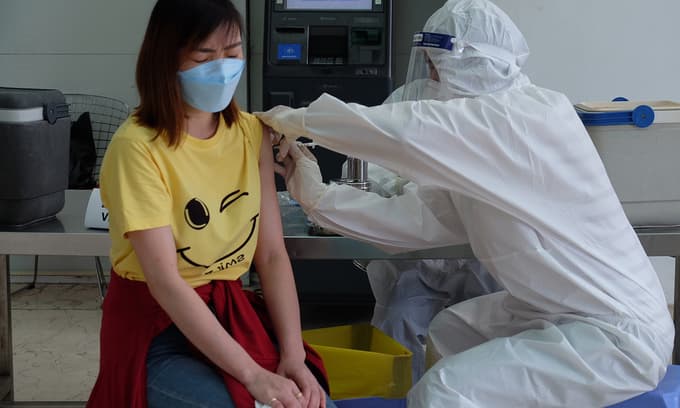 Only fully vaccinated people on the streets, Dong Nai plans