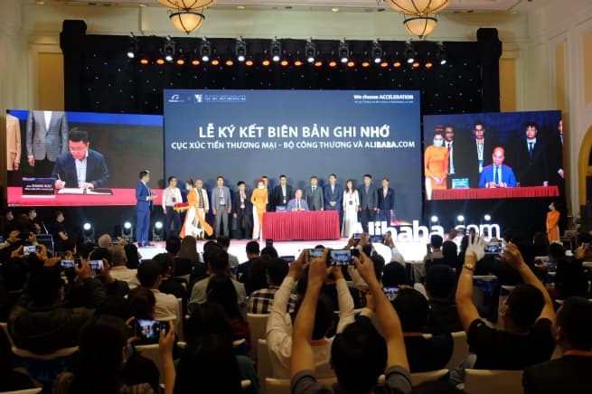 Vietrade, Alibaba Join Hands to Support Vietnam SMEs amid Covid-19