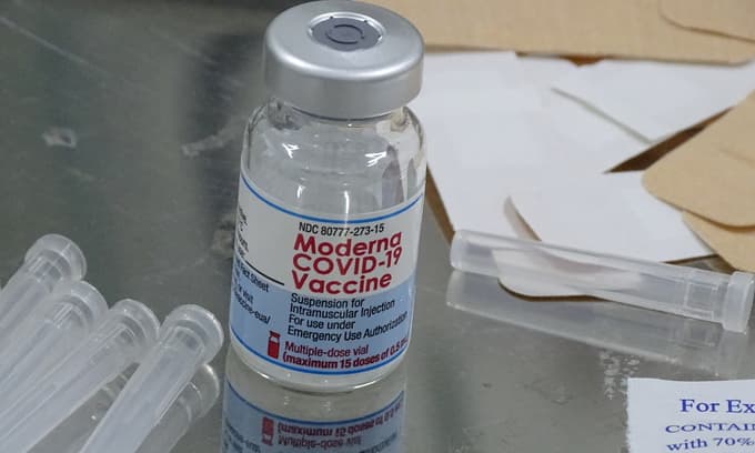 Out of Moderna, HCMC offers Pfizer as second dose