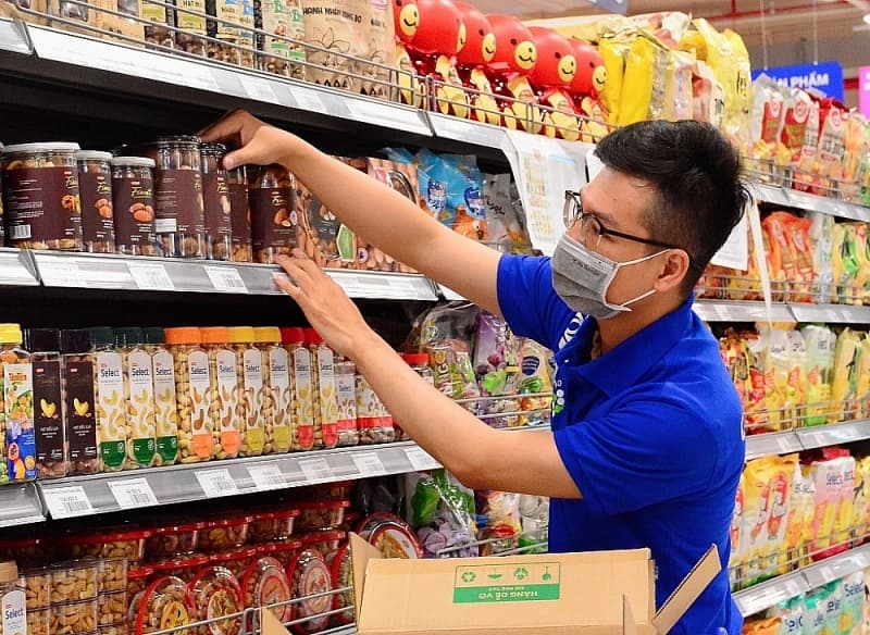 Strictly control prices of essential commodities to stabilize consumer’s sentiment, MoF