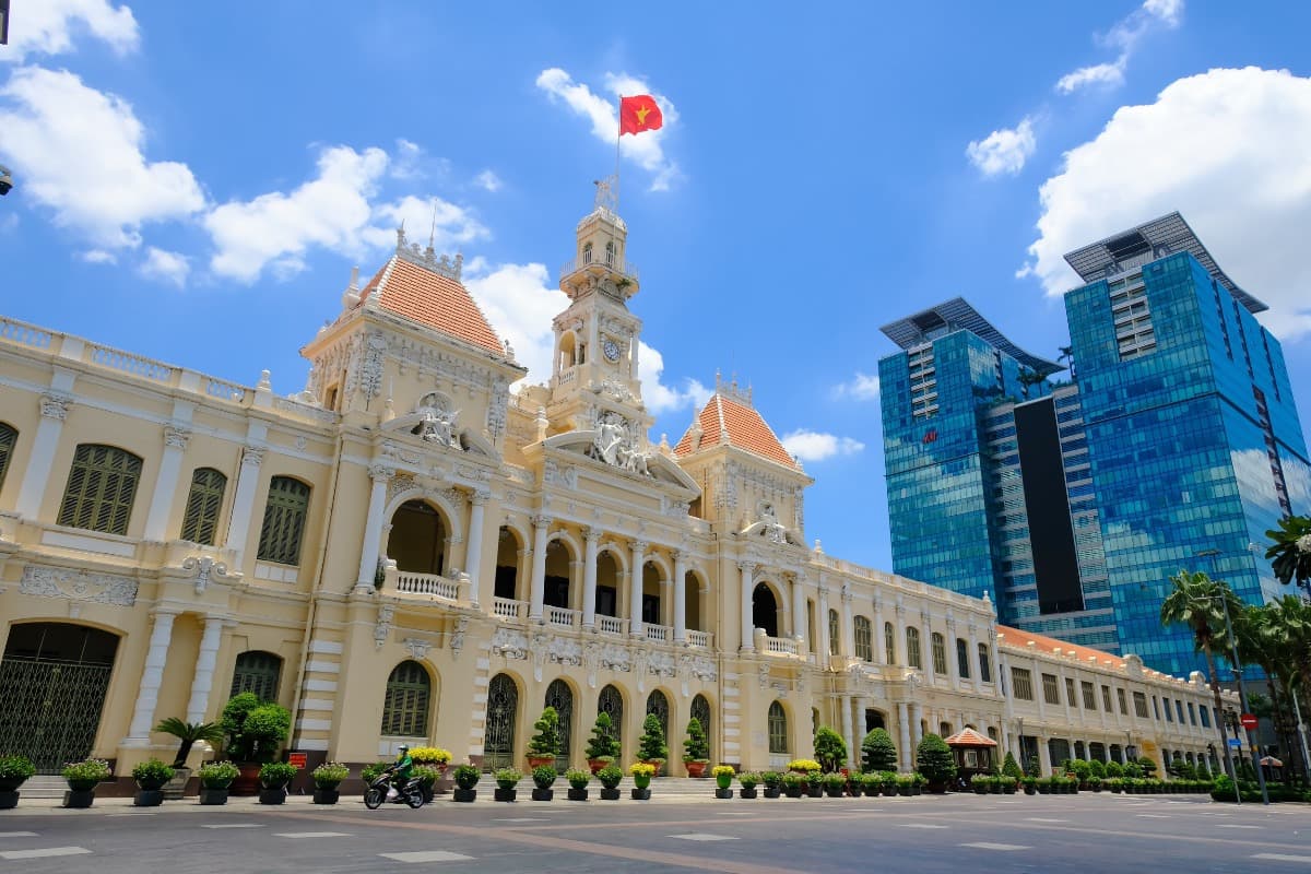 HCMC set to miss Covid control deadline, needs more time
