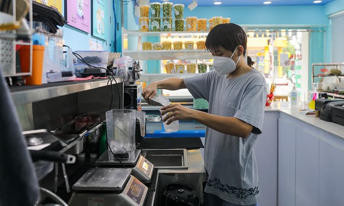 Reopening poses challenges for southern businesses