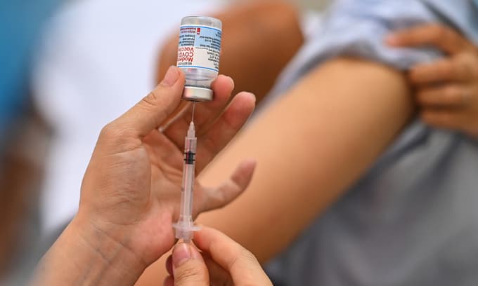 AmCham wants US to donate more vaccines to Vietnam