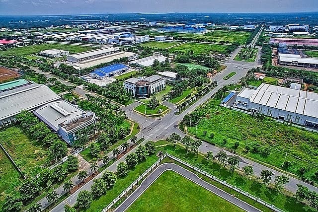 Enterprises expect to amend mechanisms, add more incentives for investors in industrial parks
