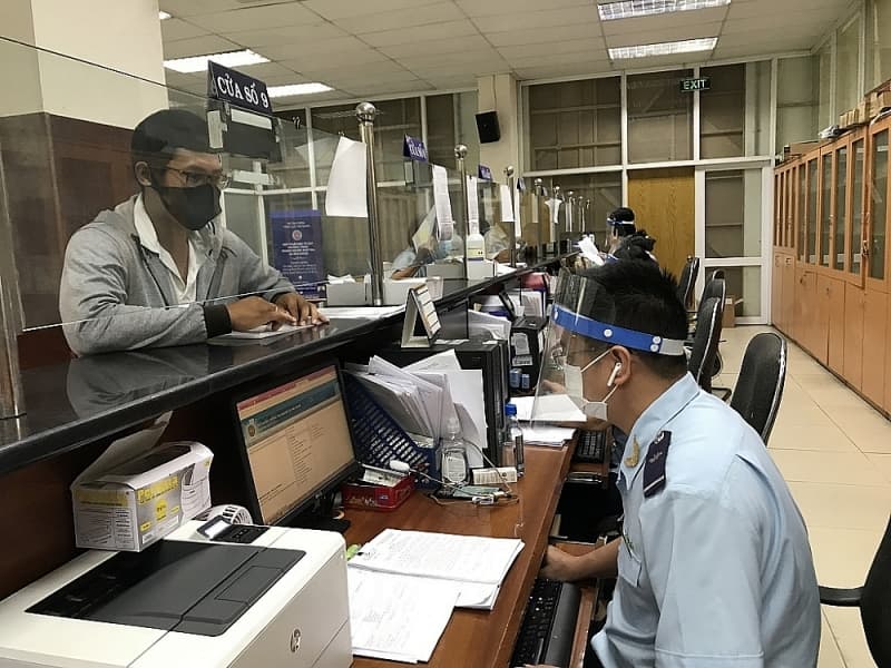 HCM City Customs revenue up by more than VND 13,000 billion