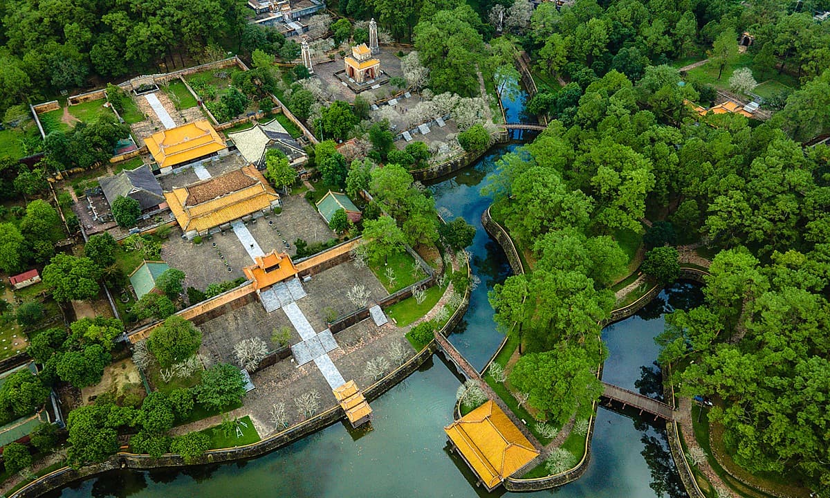 Hue reopens tourist destinations, historical sites with Covid restrictions