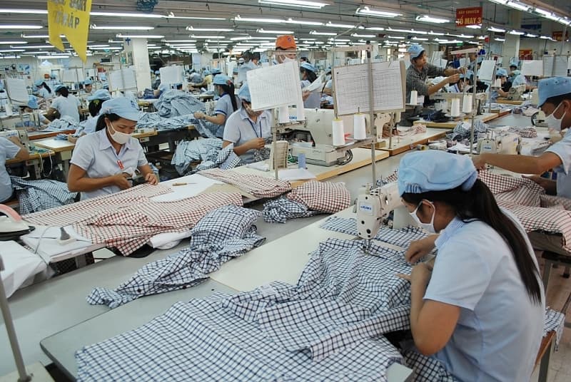 Over 50% of raw materials and accessories for textiles, leather, and footwear imported from China
