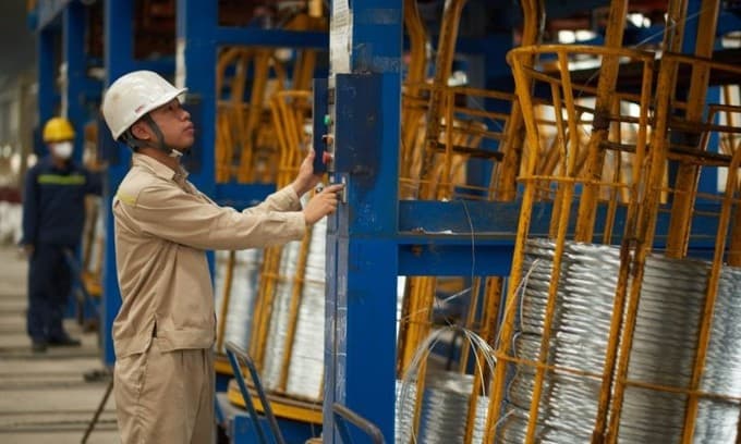 Dragon Capital sells 3.3 mln shares of steel giant Hoa Phat