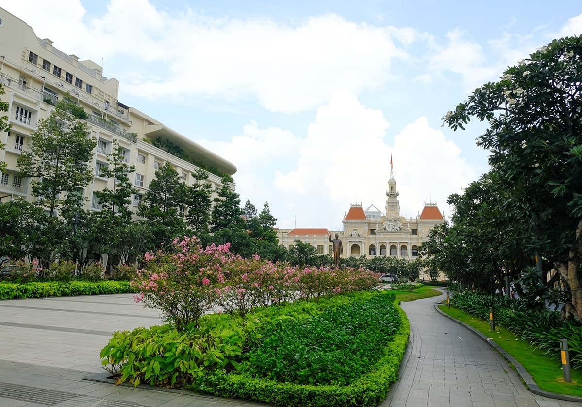 Saigon pedestrian plaza regains vibrancy as restrictions eased