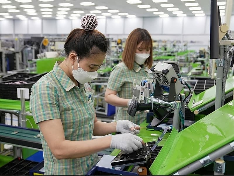 What are the policies to support enterprises in “overcoming” the Covid-19 pandemic?