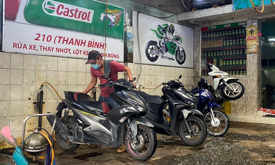 HCMC small businesses struggle to hire workers