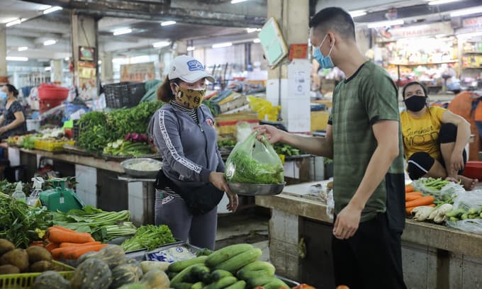 HCMC state budget collection drops by half