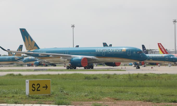 Pilot resumption of domestic flights to take off Sunday