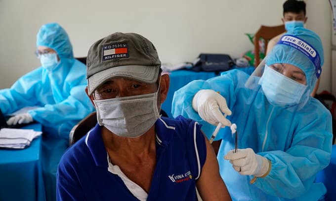 Mass vaccination boosted in Mekong Delta