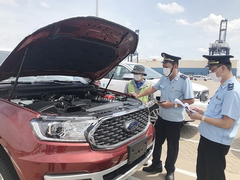 Customs enhancing solutions for budget collection for rest of the year