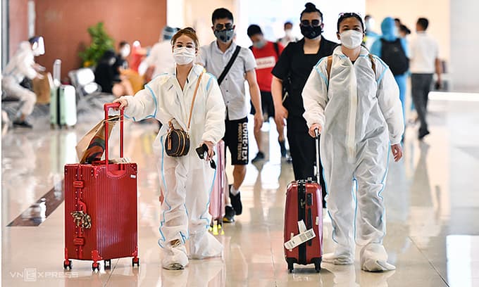 Covid-wary localities vary travel rules, hinder tourism revival
