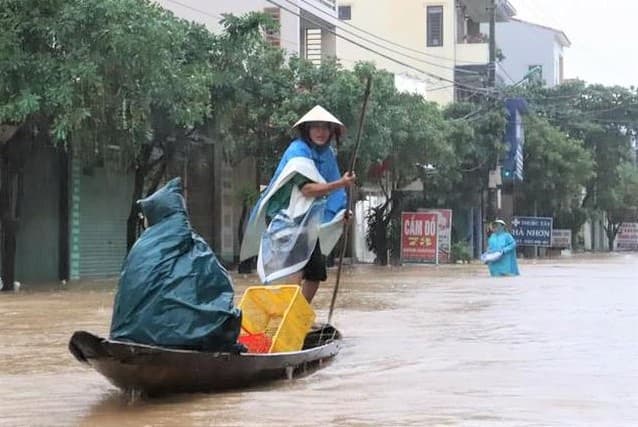 Heavy rains cause flood-like situation in central Viet Nam