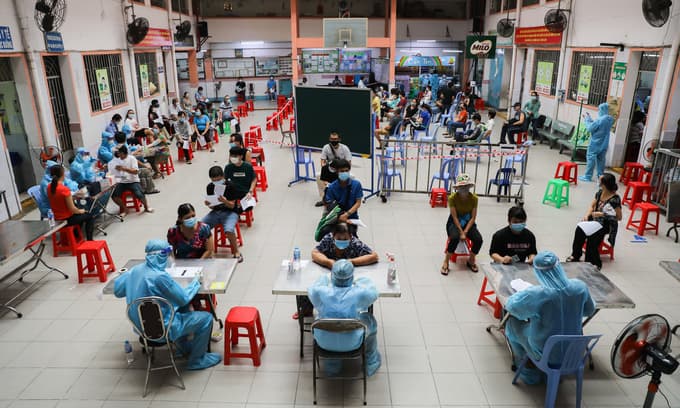 Scrap quarantine zones, field hospitals in high vaccination areas: academic