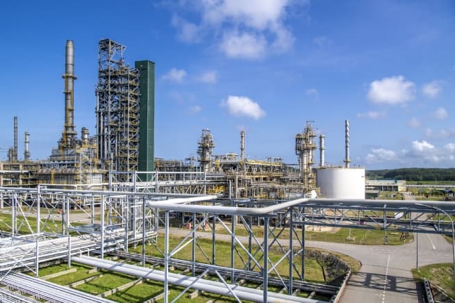 Gradually Mastering Refining and Petrochemical Technology