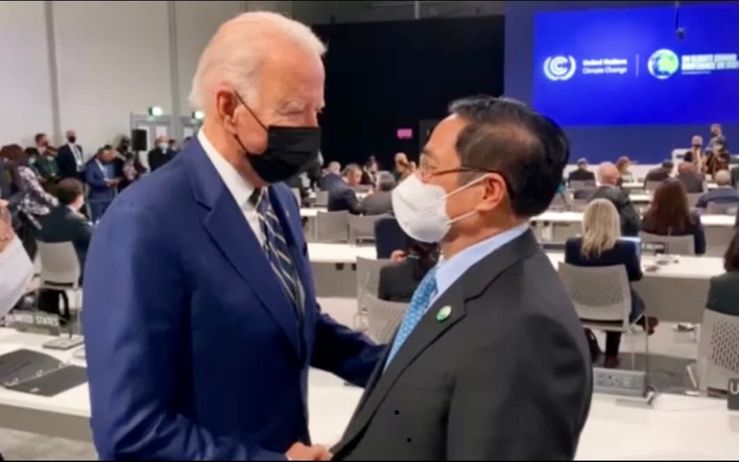 PM Pham Minh Chinh meets with U.S. President Joe Biden in Glasgow