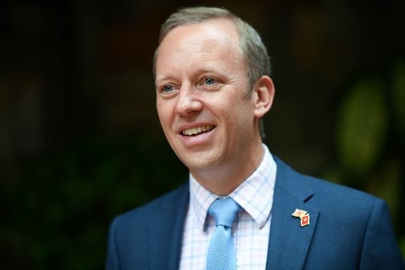 UK impressed with Viet Nam’s new 2050 net zero target at COP26