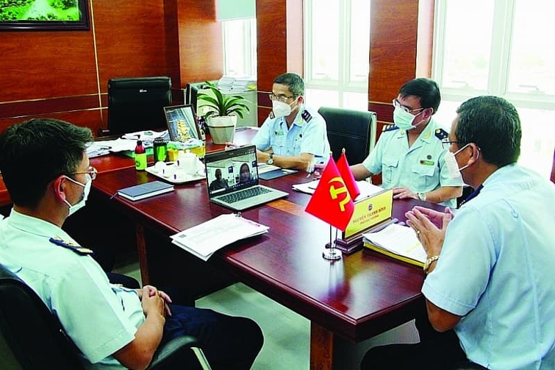 Customs accompanies businesses to overcome Covid-19 pandemic