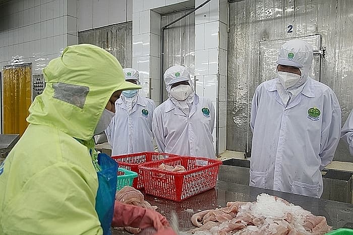 As the pandemic broke out in the western provinces, exporting enterprises are more anxious