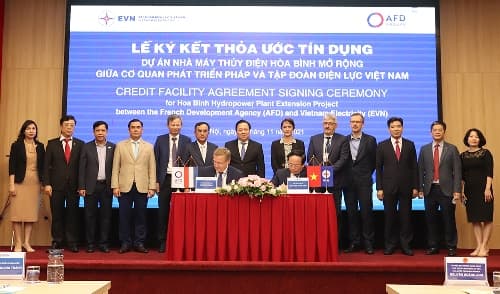 AFD finances €70 million for Hoa Binh hydropower plant extension project